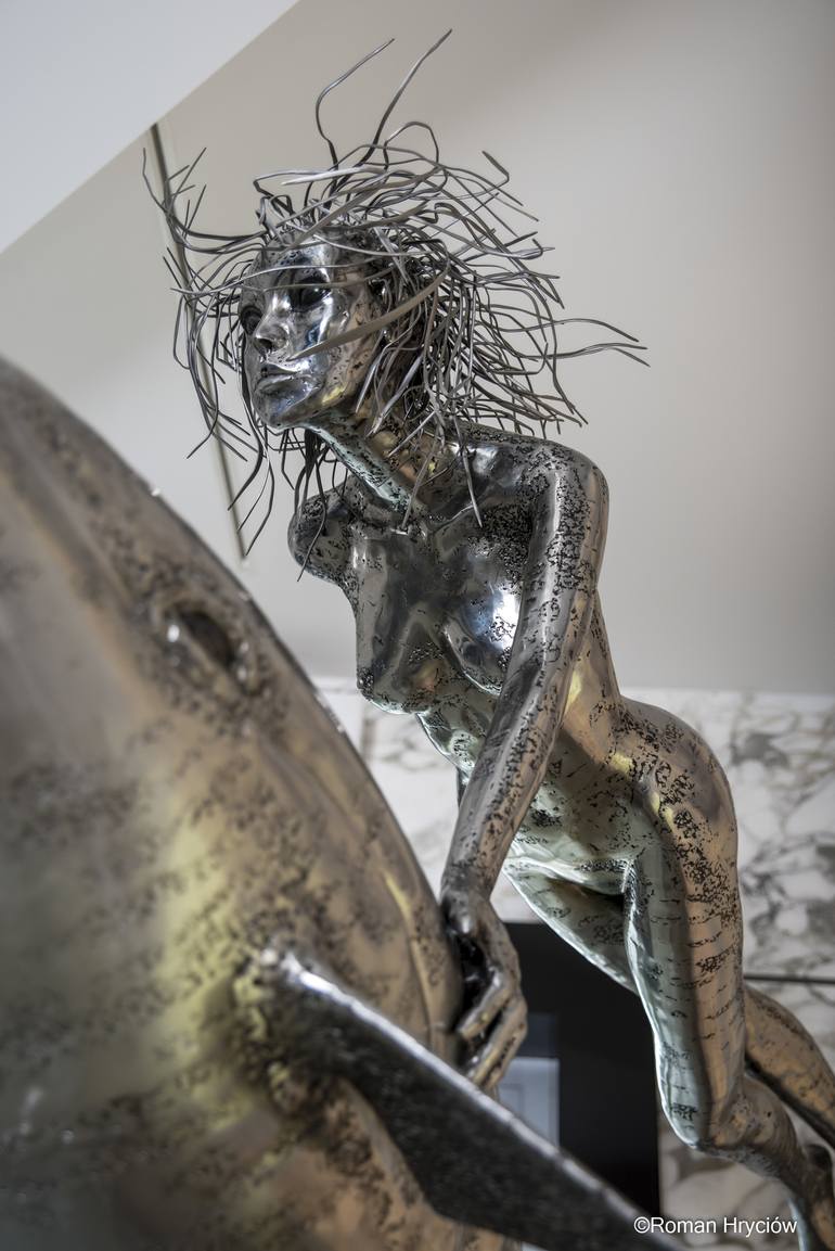 Original Figurative Women Sculpture by Darius Von Fluder