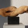 My sculpture is made of birch wood. I used the nature of wood as a a woman's body because the birch in the old mythology of the nature of Venus is a tree.
W 24 x H 16 x D 9 cm (with base). Base : B 9 x H 6 x D 5,5 cm