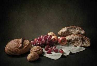 Print of Realism Still Life Photography by ENRIQUE TORIBIO