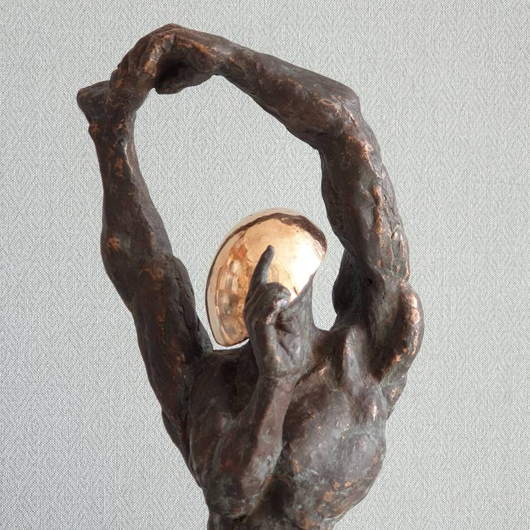 Original Body Sculpture by Liutauras Grieze