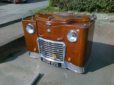 MORRIS SIDEBOARD thumb