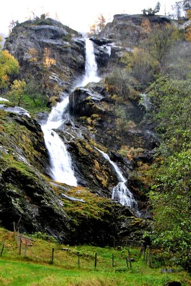 Waterfall Flamsdalen Valley Flam Norway thumb