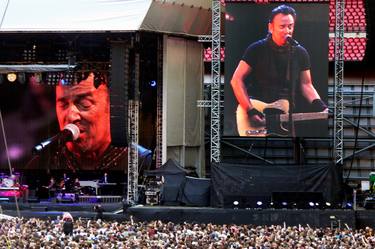 Bruce Springsteen Live At Wembley Stadium thumb