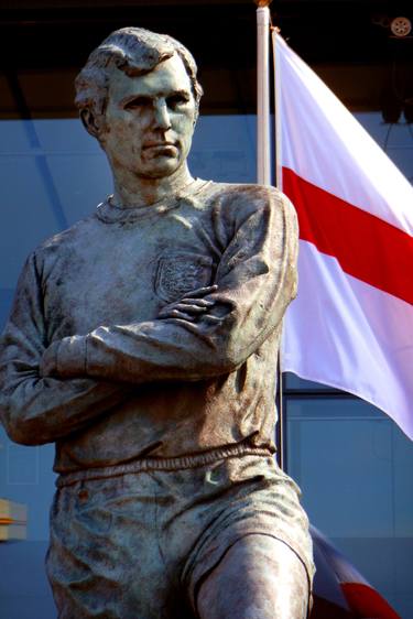 Bobby Moore Statue England Flag Wembley Stadium thumb