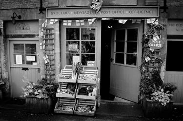 Blockley Village Shop Cotswolds Gloucestershire thumb
