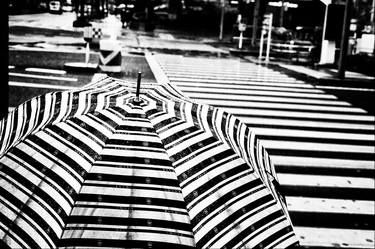 Umbrella and lines thumb