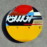 AUFLEGEN by Artist-painter Tone