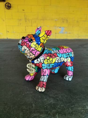 Original Street Art Animal Sculpture by Artist-painter Tone