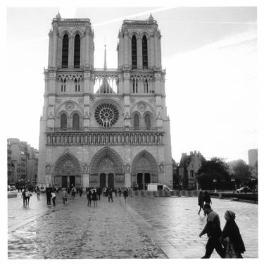 Notre Dame Sky limited edition thumb