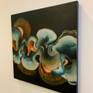 Alternative side View on Studio Wall