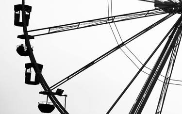 Serie I "Spaces for Solitude" Ferris wheel - Limited Edition of 10 thumb