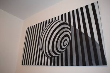 3Dimensional black and white optical illusion ball Huge canvas original thumb