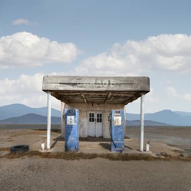 Gas Station, Quartzite Arizona, 9 thumb