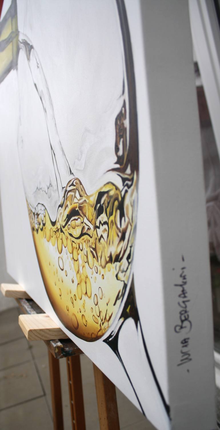 Original Photorealism Food & Drink Painting by Lucia Bergamini