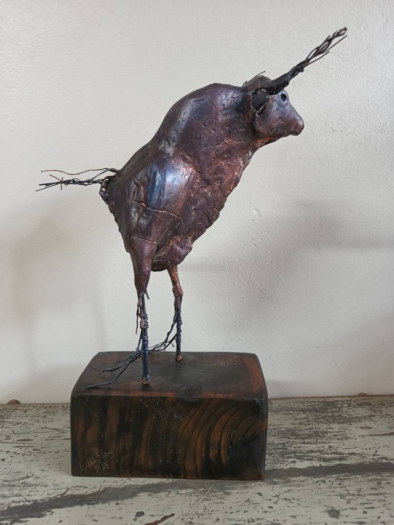 Original 3d Sculpture Animal Sculpture by Cynthia Saenz Sancho