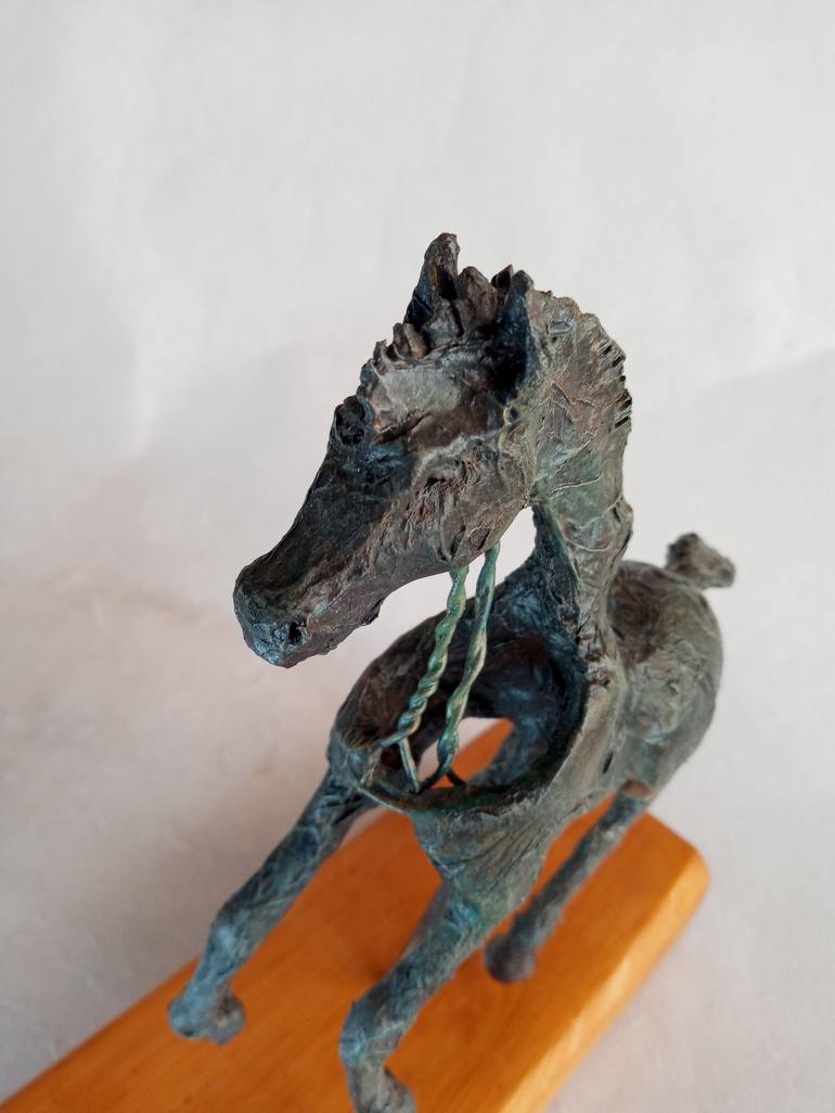 Original Figurative Horse Sculpture by Cynthia Saenz Sancho