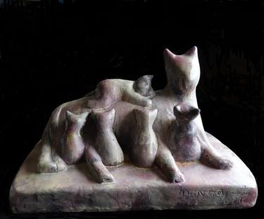 Print of Figurative Animal Sculpture by Daniel Gomez Garzon