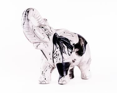 Original Abstract Expressionism Animal Sculpture by Sebastián Rodríguez Drouville