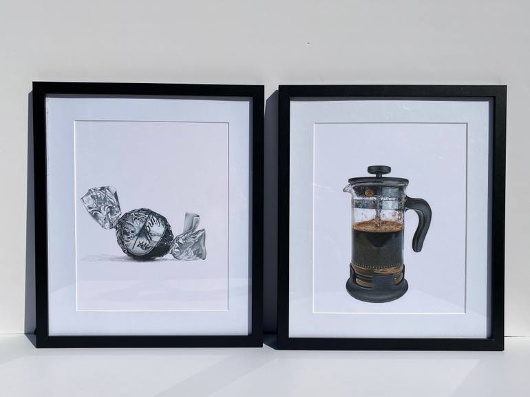 Original Photorealism Still Life Drawing by Marie-Noëlle Erasmus