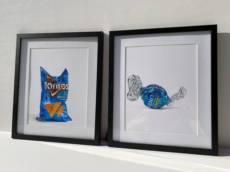 Original Photorealism Still Life Drawing by Marie-Noëlle Erasmus