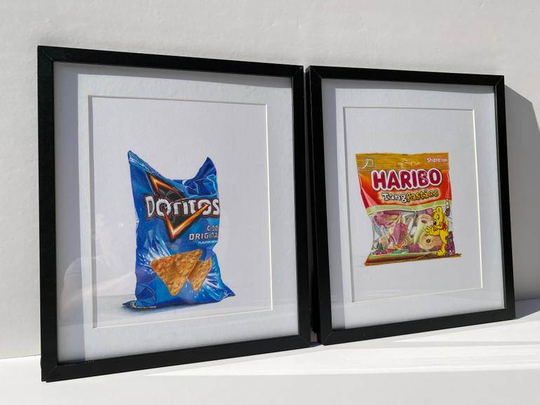 Original Photorealism Still Life Drawing by Marie-Noëlle Erasmus
