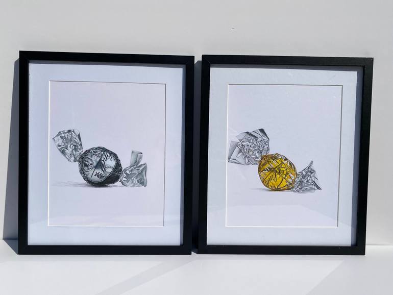 Original Photorealism Still Life Drawing by Marie-Noëlle Erasmus
