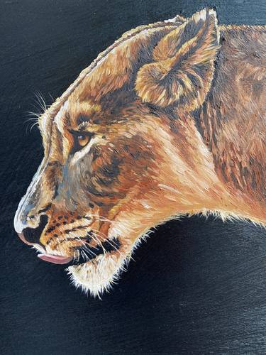 Lioness painting thumb