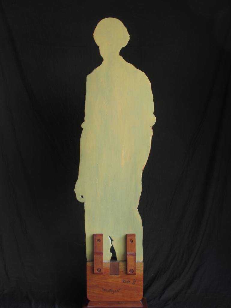Original Figurative People Sculpture by Rick Harney