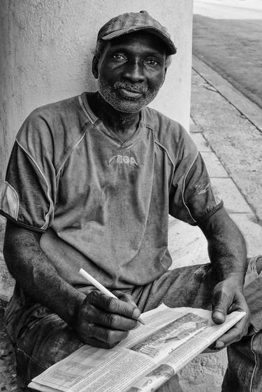Newspaper Man (Limited Edition 1/10 Acrylic Print ) Cuba Through My Eyes-Collection thumb