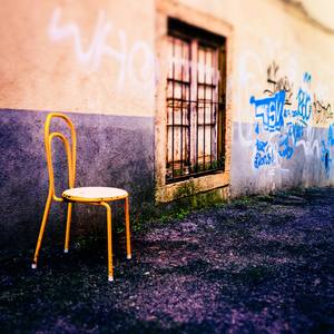 Collection The Yellow Chair