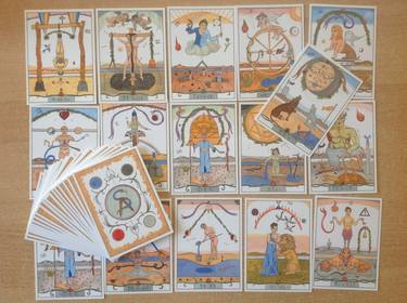 The  extraordinary tarot deck of messinis street thumb