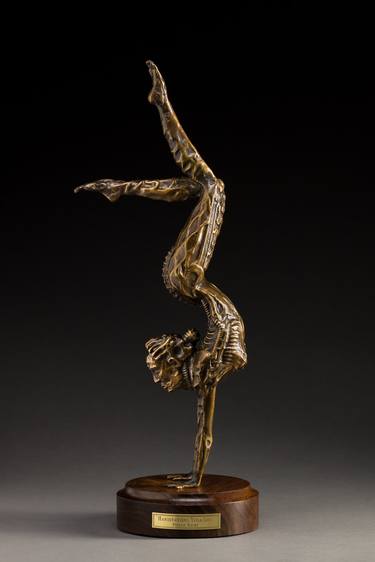 “Handstanding Yoga Girl” bronze thumb