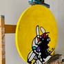 Harlequin - Fall in Circle - Yellow studio setting