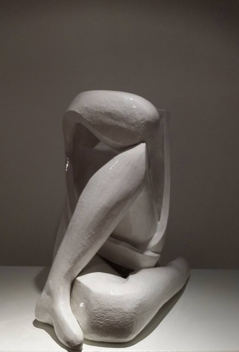 Original Figurative Nude Sculpture by Annick Ibsen