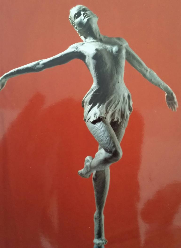 Original Figurative Performing Arts Sculpture by Alicia Savio