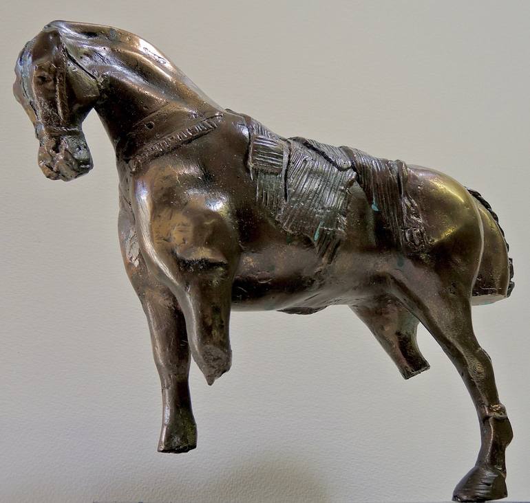 Original Figurative Animal Sculpture by bolek markowski