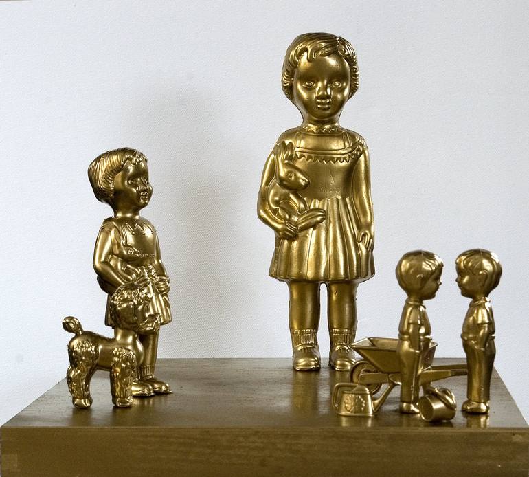 Original Figurative Children Sculpture by Stephan Reichmann