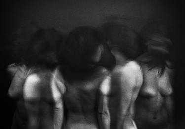 Original Surrealism Nude Photography by Ricardo Reis
