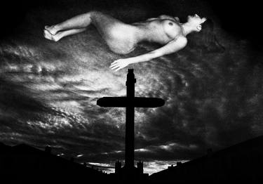 Original Surrealism Nude Photography by Ricardo Reis