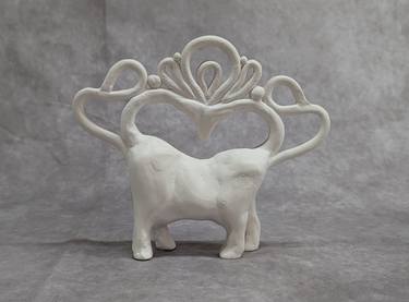 Original Black & White Animal Sculpture by Ayelet Zer Sheinboim