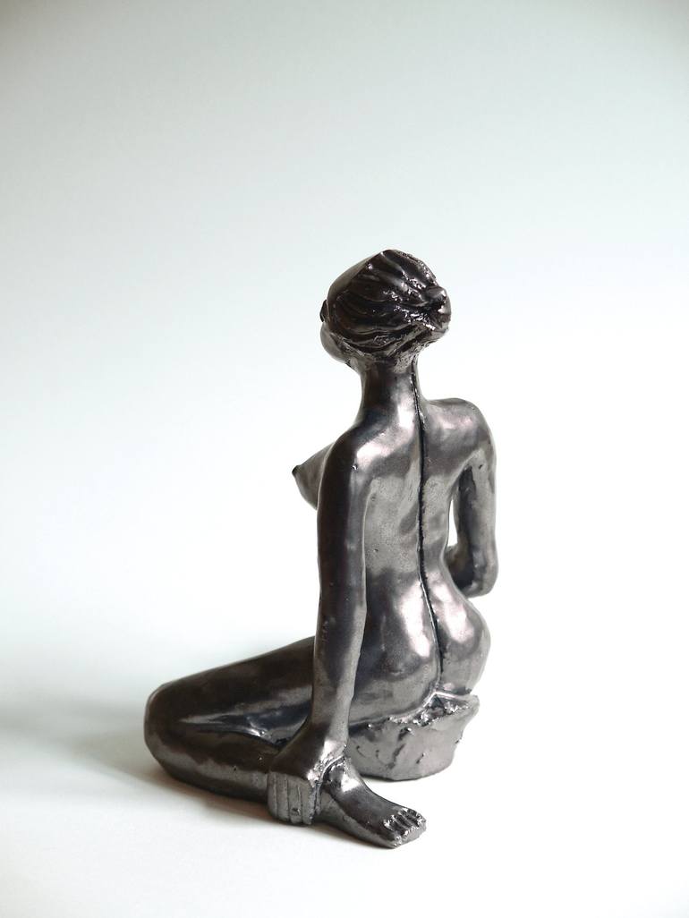 Woman Squatting (unique piece) - Print