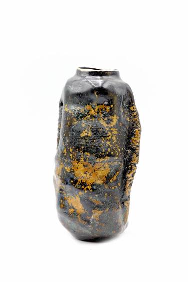 Bronze Vessel - XXVII thumb
