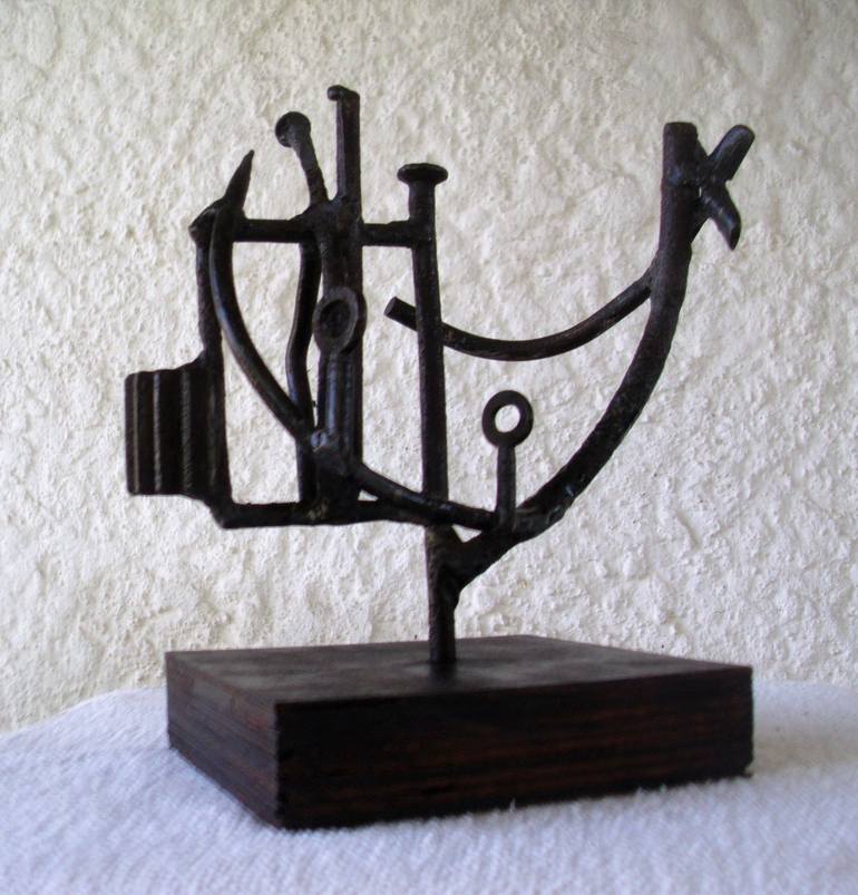 Original Abstract Sculpture by Raúl Pérez Fernández