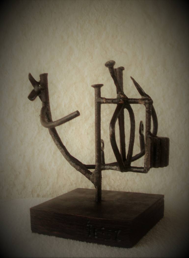 Original Abstract Sculpture by Raúl Pérez Fernández