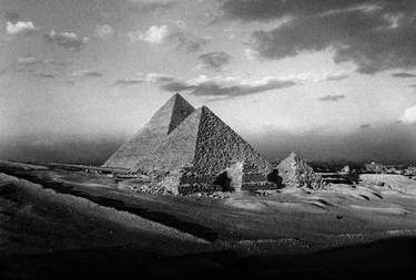 The Pyramids of Giza thumb
