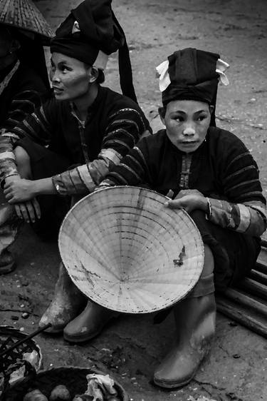 The Woman With Conical Bamboo Hat thumb