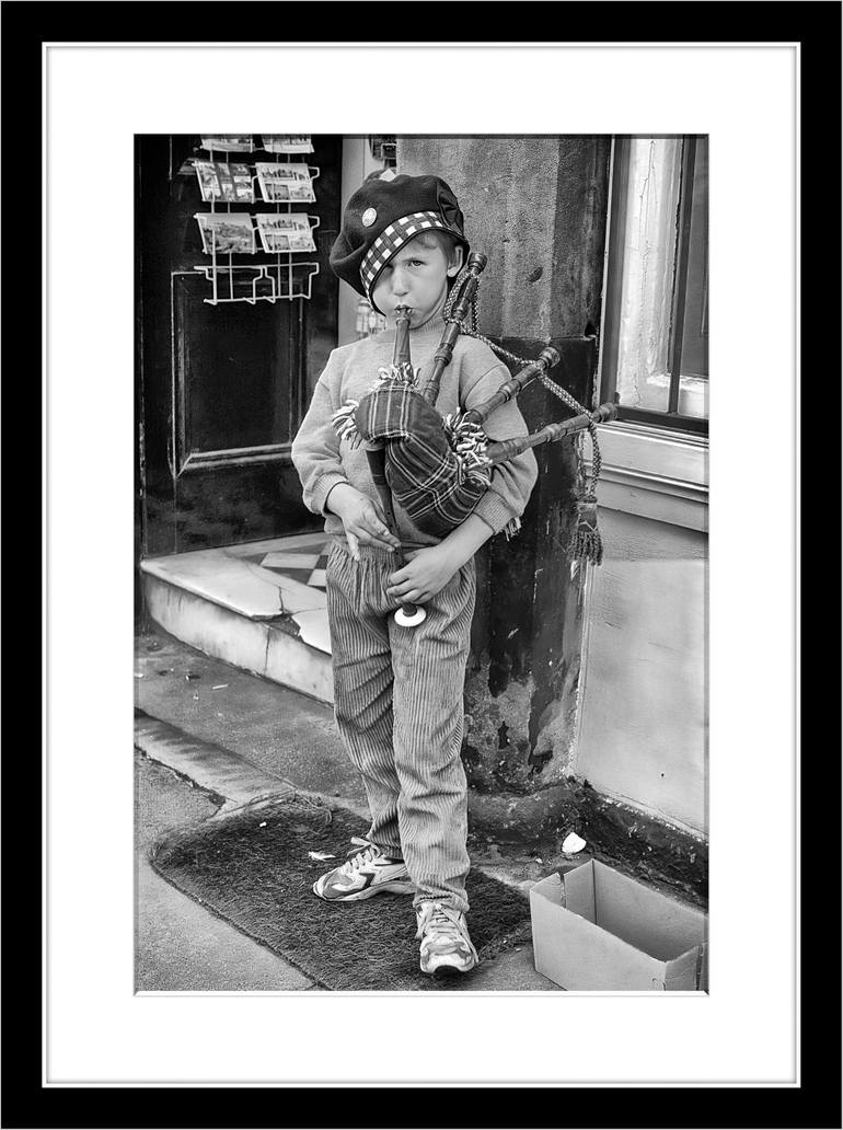 Original Street Art Kids Photography by Leopold Brix