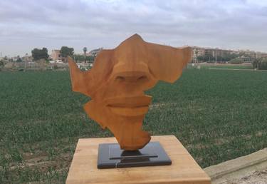 Original Abstract Geometric Sculpture by Daniel Pérez