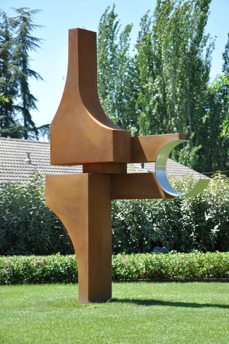 Original Conceptual Abstract Sculpture by Gonzalo De Salas
