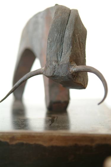 Original Figurative Animal Sculpture by Hans Some